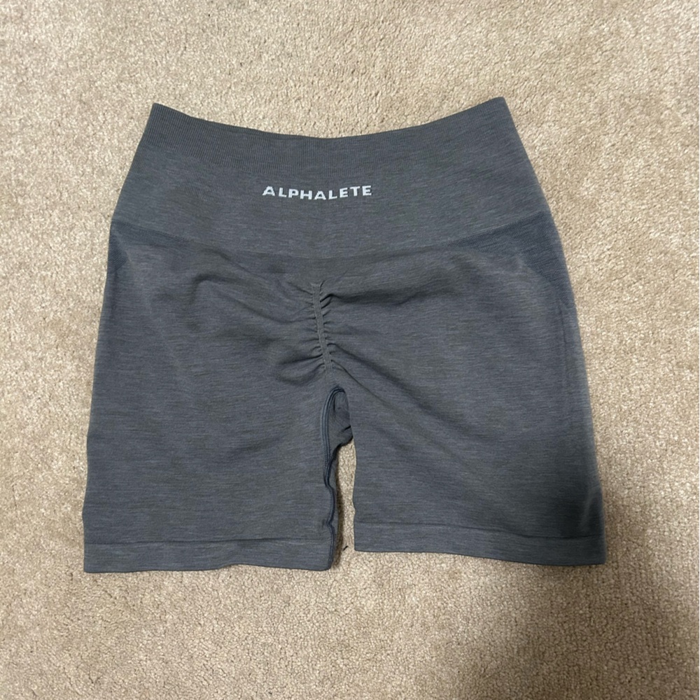 Alphalete Women Amplify Shorts Medium